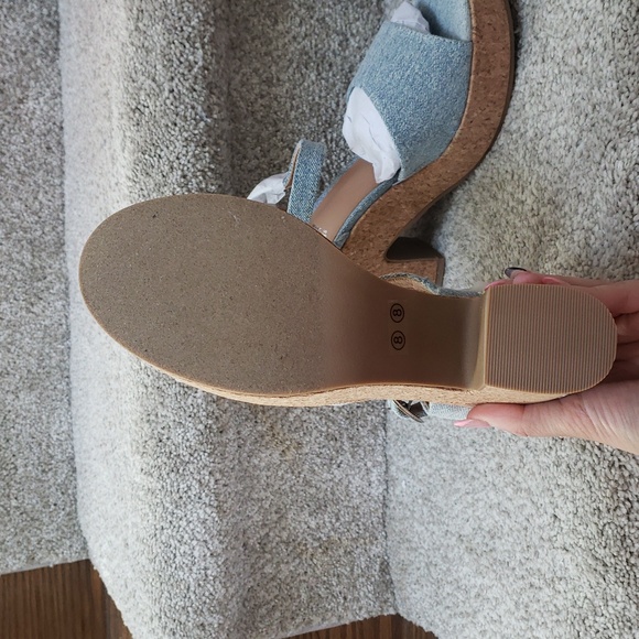 Corkys Blue and Tan Heeled Sandals  NWT - Picture 5 of 8